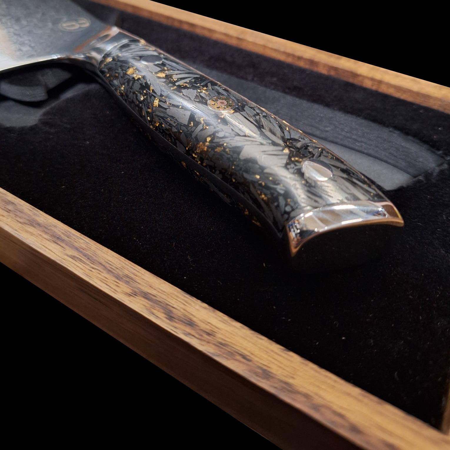 Griff Babossa "Aurum Noir" Santoku