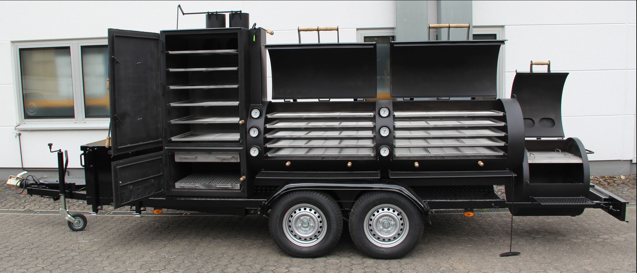 Joe´s Barbeque Smoker 30" Extended Catering Trailer