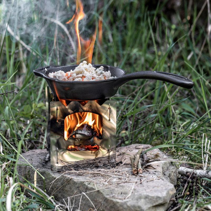 Anwendungsbild Petromax Gusseisen Feuerpfanne fp15-t mit Stiel