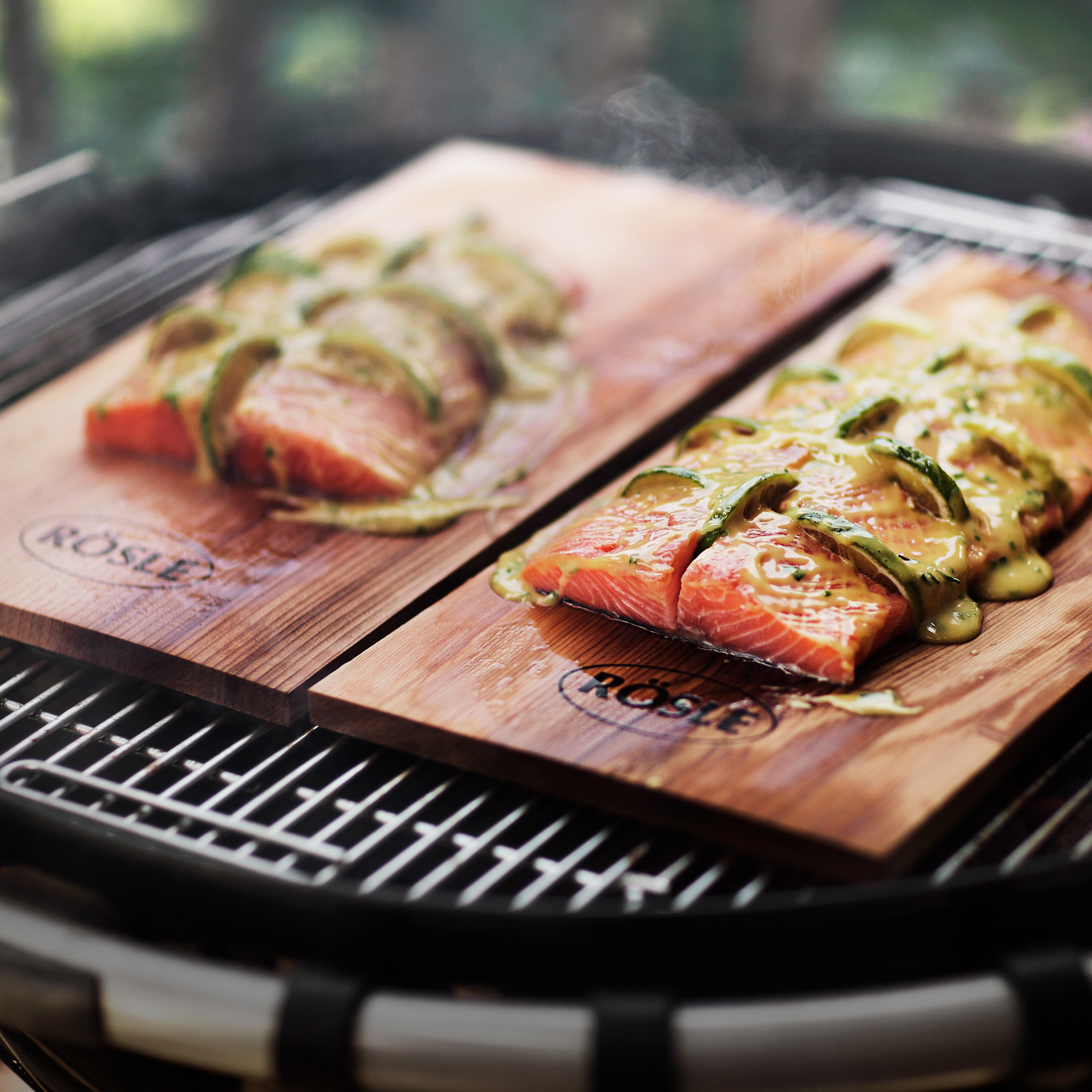 Anwendungsbild Rösle Aromaplanken, Zedernholz 40x19,5cm 2Stk.