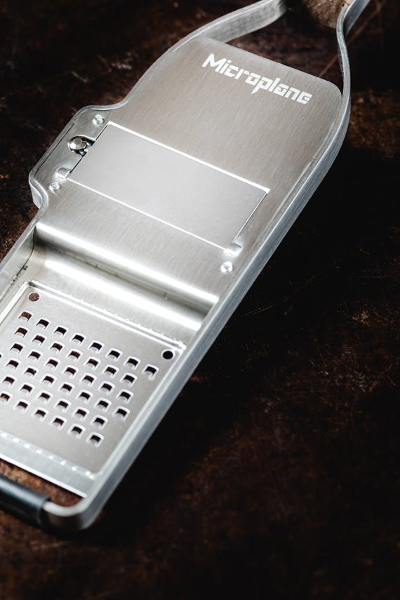 Microplane Trüffel - Profi 2in1 - Hobel & Reibe - Grillstar.deMicroplane Trüffel - Profi 2in1 - Hobel & ReibeMicroplaneGrillstar.de43313