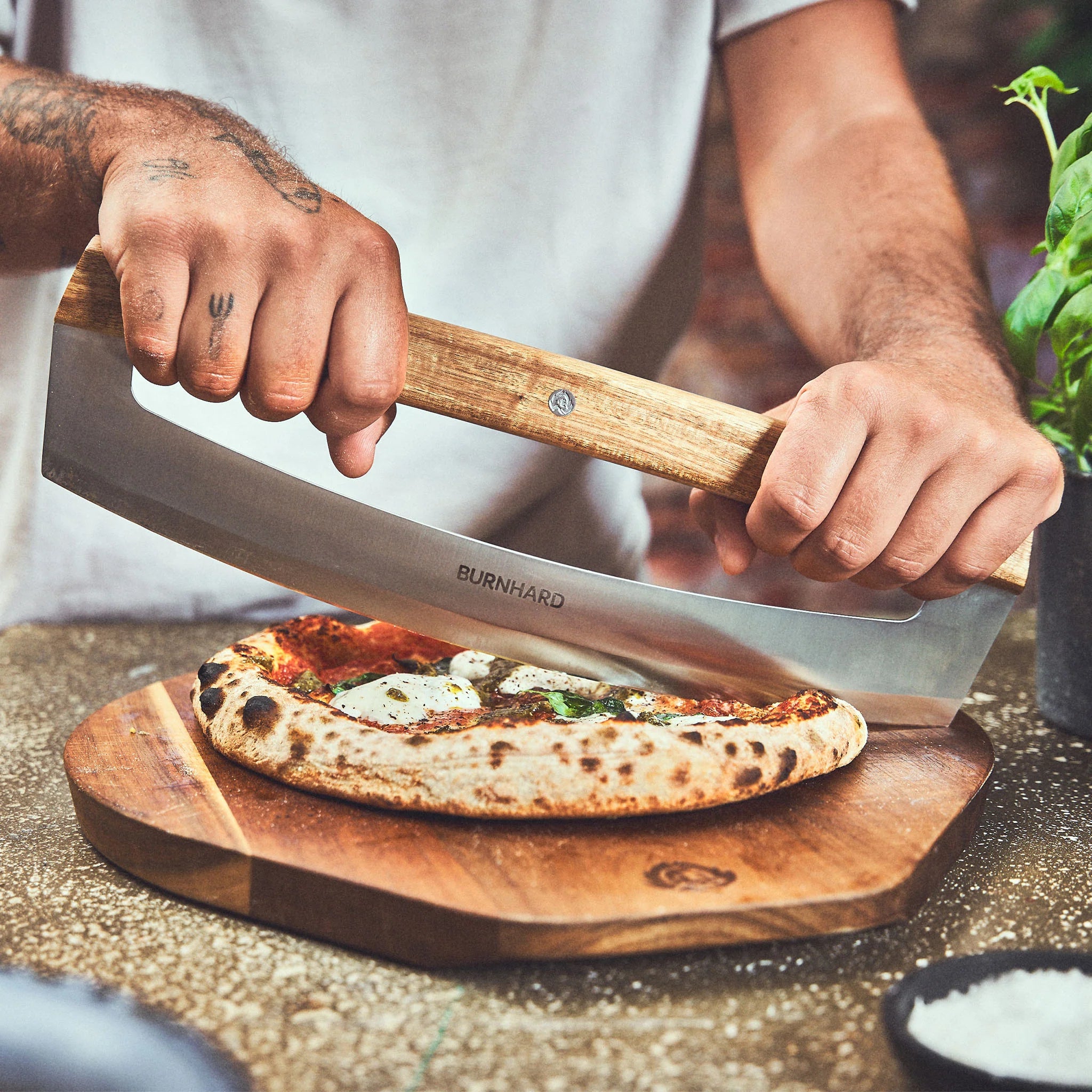 Burnhard Pizza-Wiegemesser
