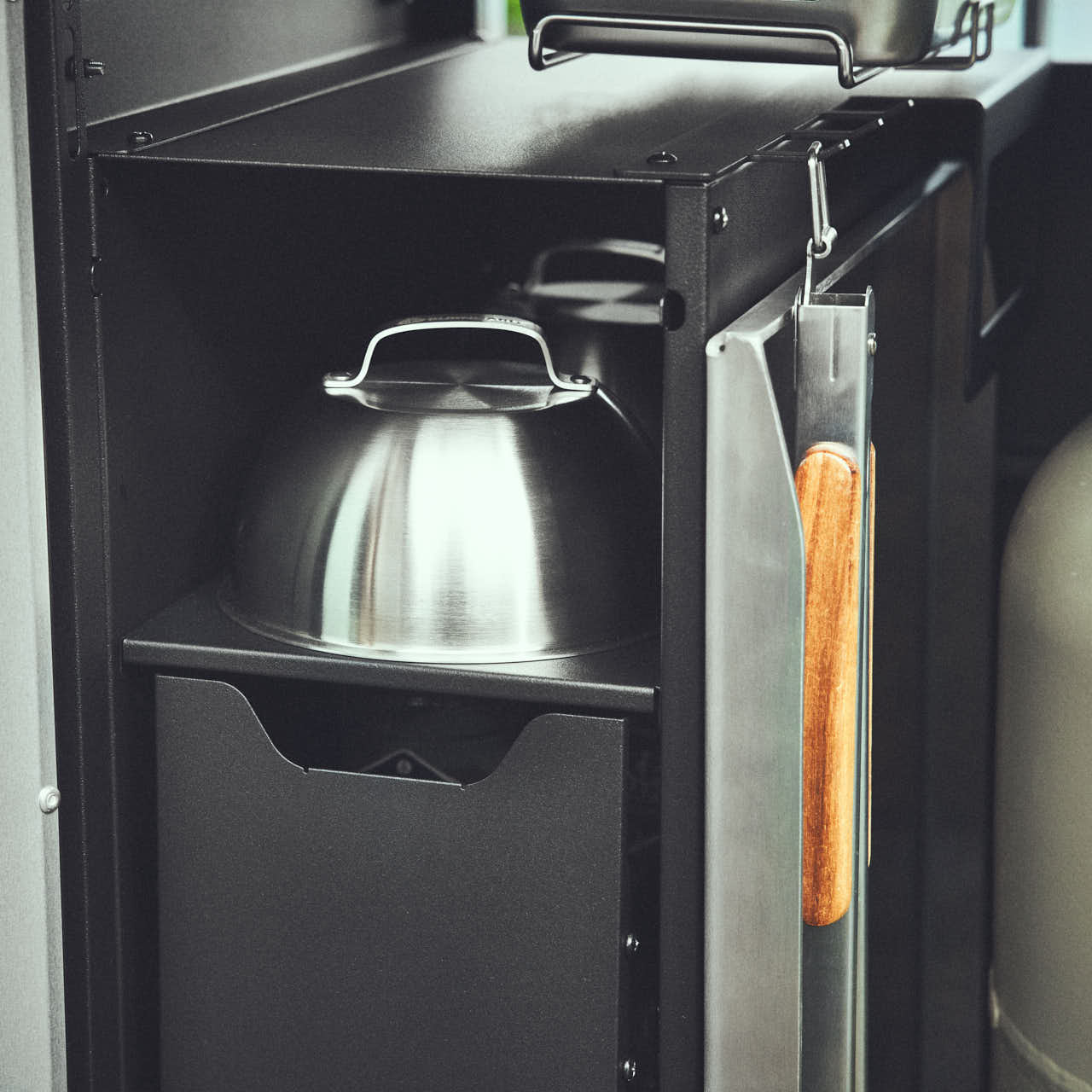 Burnhard Einbauregal für Gasgrill FRED 20 cm