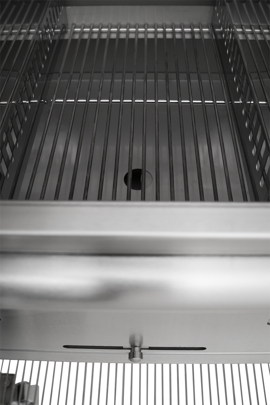 Bull Bison Built-In, charcoal barbecue