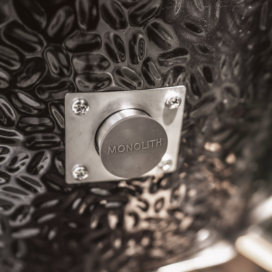 Monolith TWO.55 Kamado, Schwarz ohne Gestell