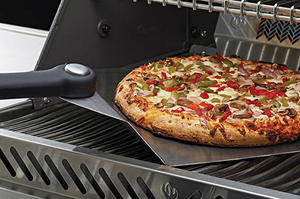 Napoleon Pro pizza lifter / pizza peel