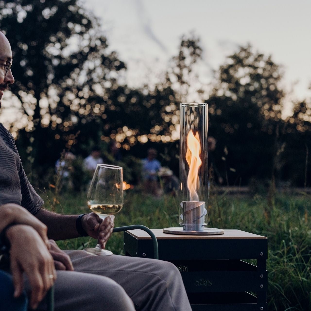 Höfats Spin 900 Tischfeuer silber - Grillstar.deHöfats Spin 900 Tischfeuer silberHöfatsGrillstar.deH006914064251006910