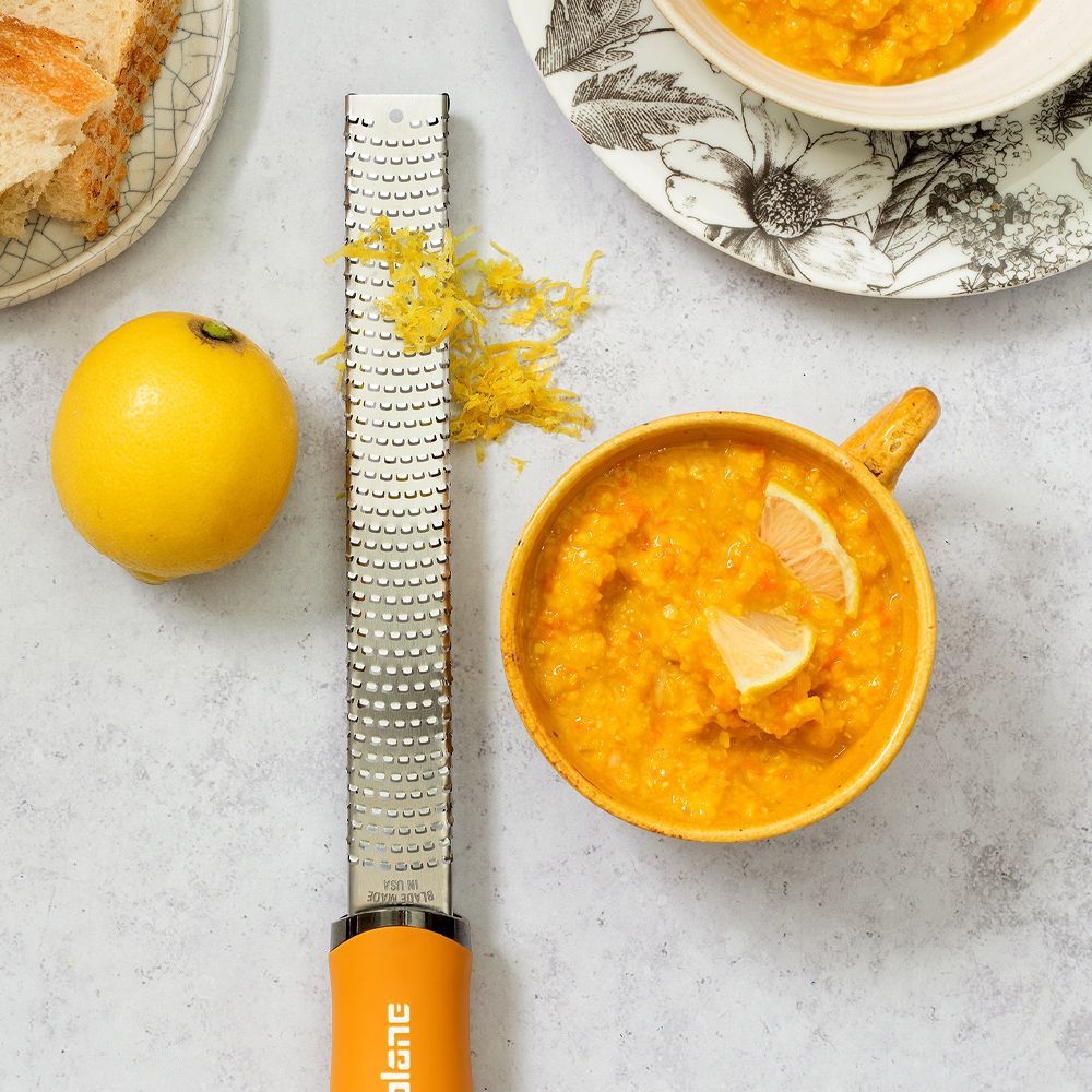 Microplane Premium Zester - Reibe, Senfgelb - Grillstar.deMicroplane Premium Zester - Reibe, SenfgelbMicroplaneGrillstar.de46623