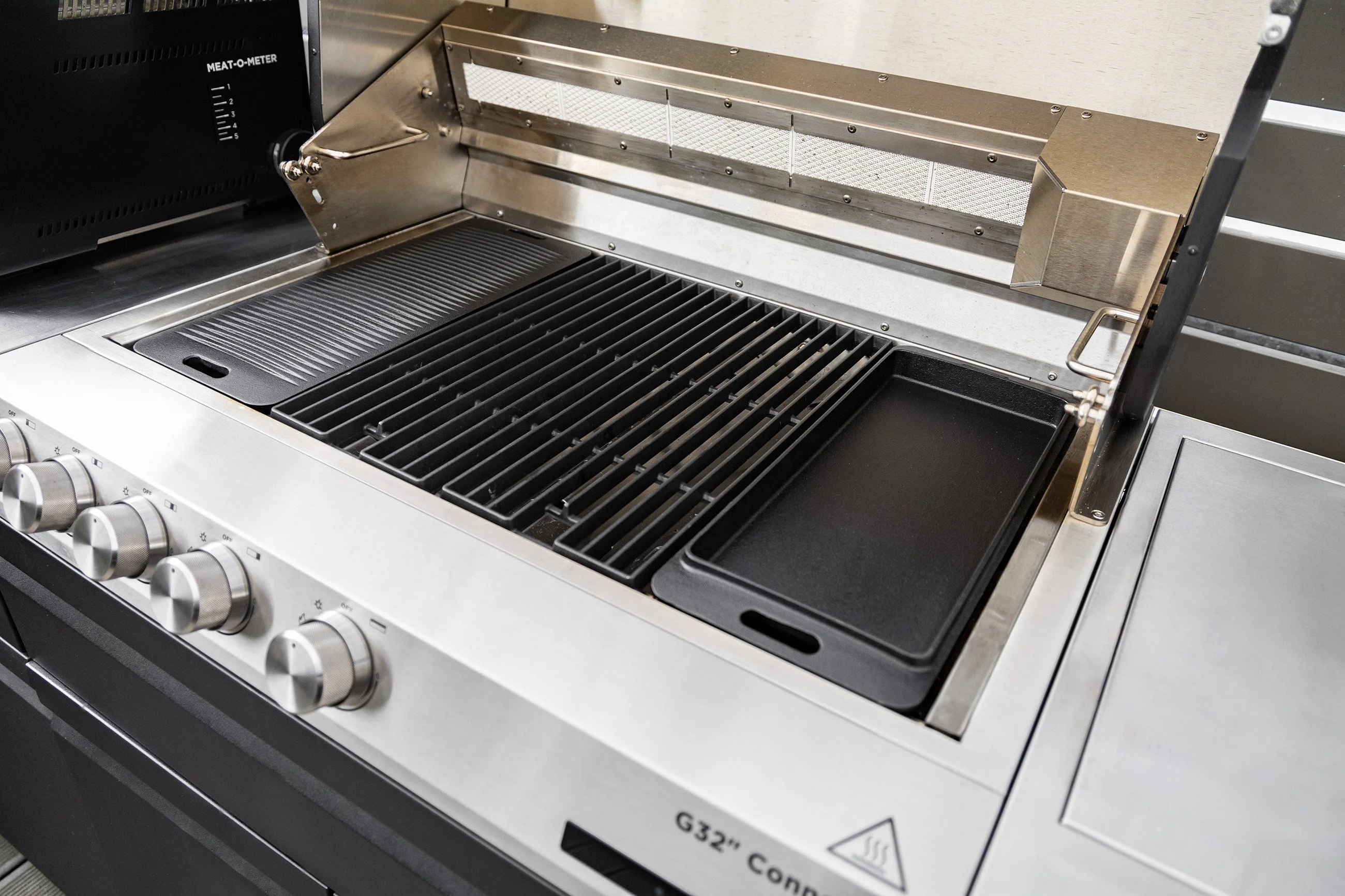 Otto Wilde gietijzeren roosterset 1