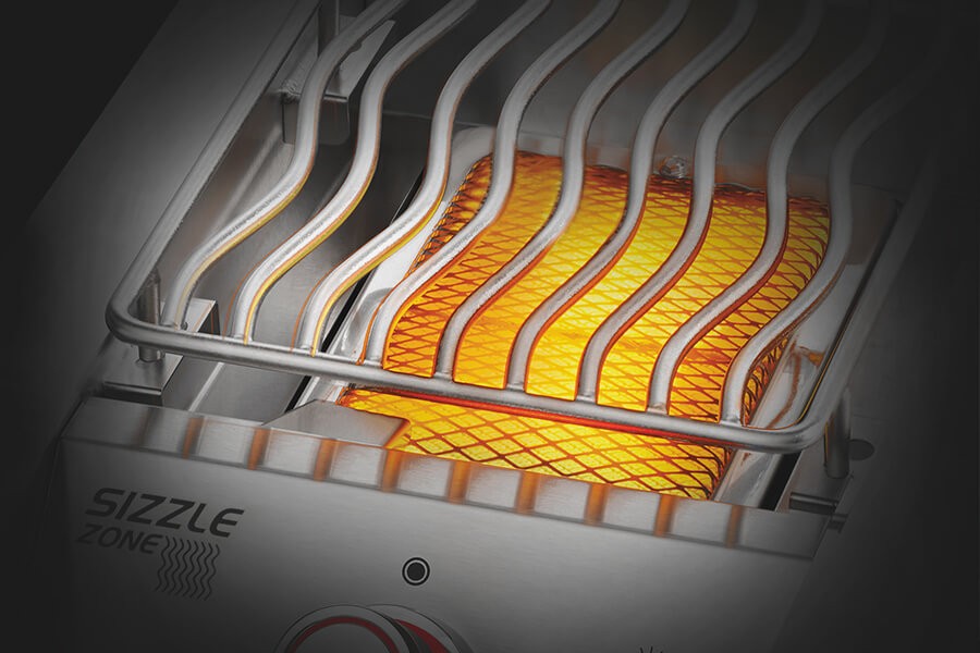 Napoleon 700 Series Sizzle Zone, Ingebouwd