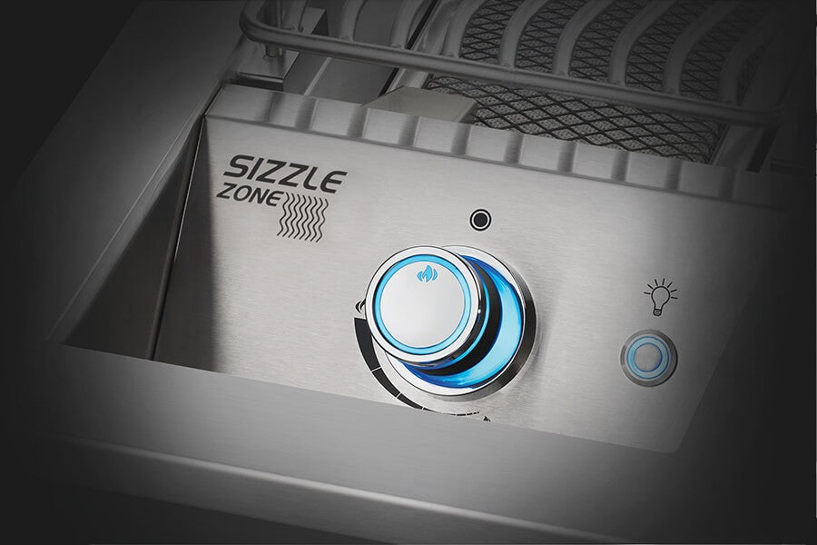 Napoleon 700 Series Sizzle Zone, Ingebouwd